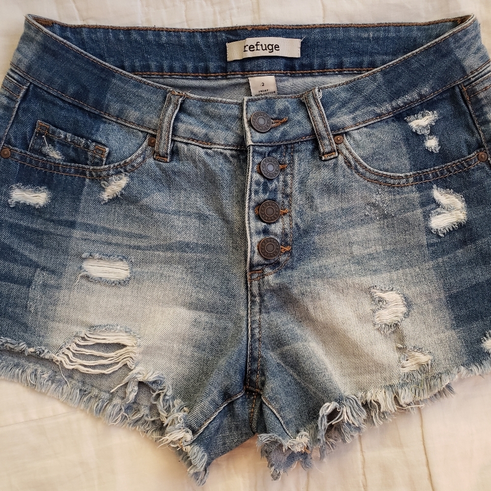 High waisted jeans shorts